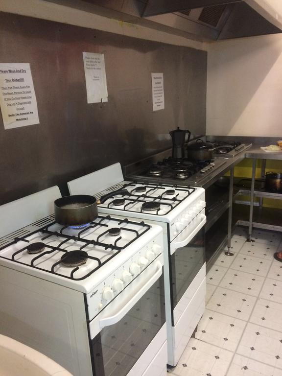 Planet Inn Backpackers Перт Экстерьер фото